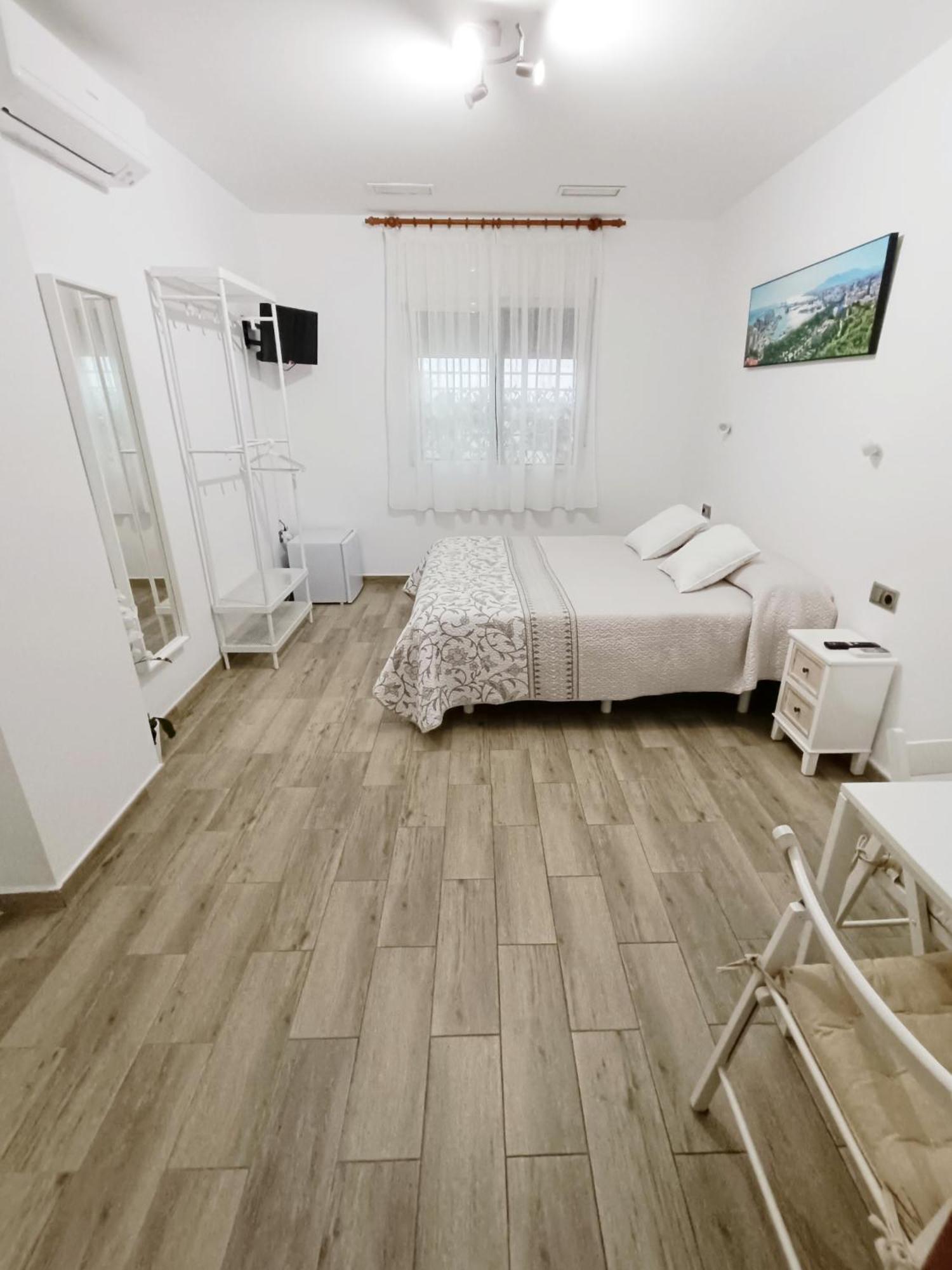 Habitacion Independiente Cerca Del Mar Малага Экстерьер фото