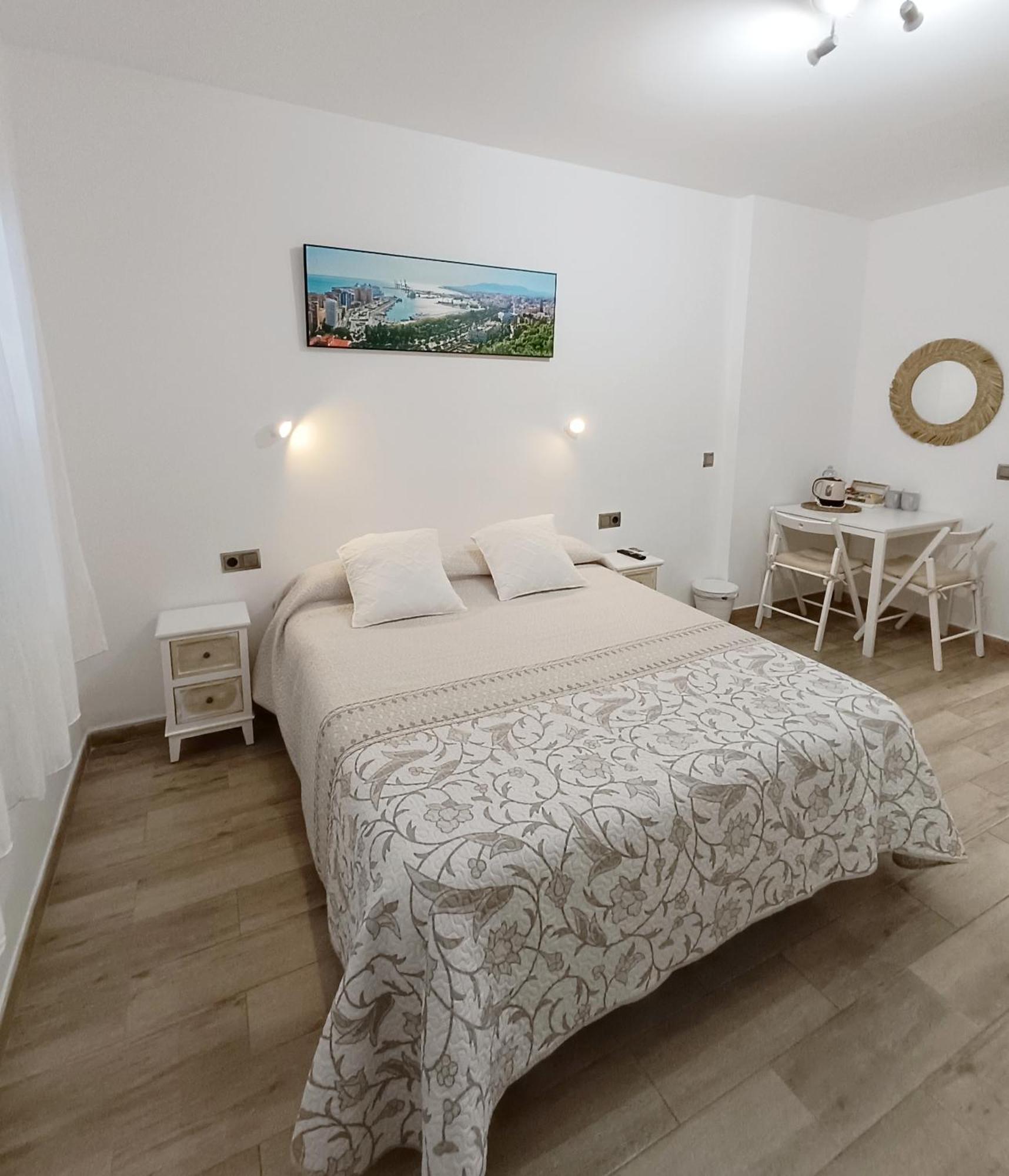 Habitacion Independiente Cerca Del Mar Малага Экстерьер фото
